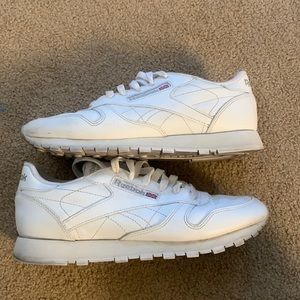 Women’s Reebok sneakers